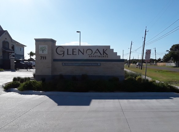 Glenoak Apartments - Corpus Christi, TX