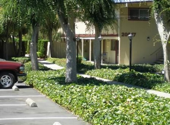 Leafy Grove Apartments - Castro Valley, CA