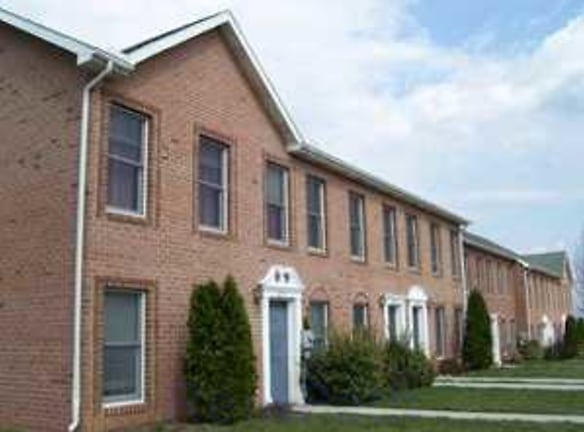 Fountainview Apartments & Townhomes - Hagerstown, MD