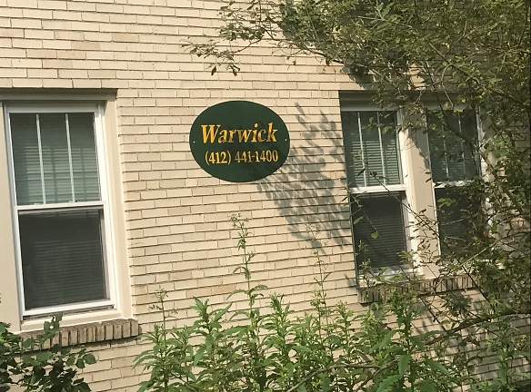 Warwick Apartments - Mount Lebanon, PA