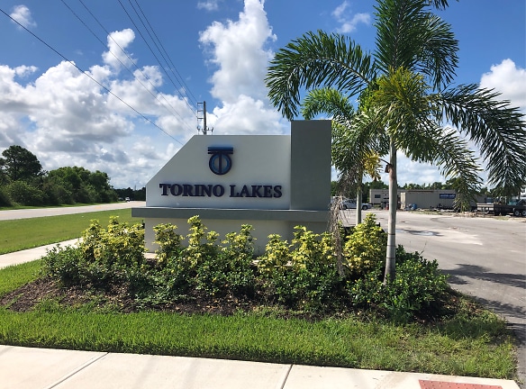 Torino Lakes Apartments - Port Saint Lucie, FL