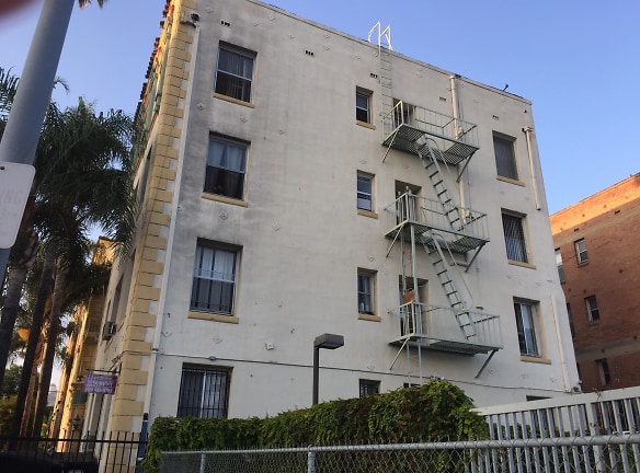 Dorothy Park Place Apartments - Los Angeles, CA