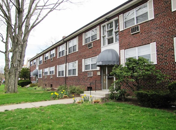 Hearthstone Apartments - Hartford, CT