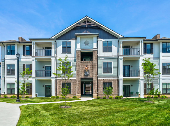 Charlestown On The Monon Apartments - Westfield, IN