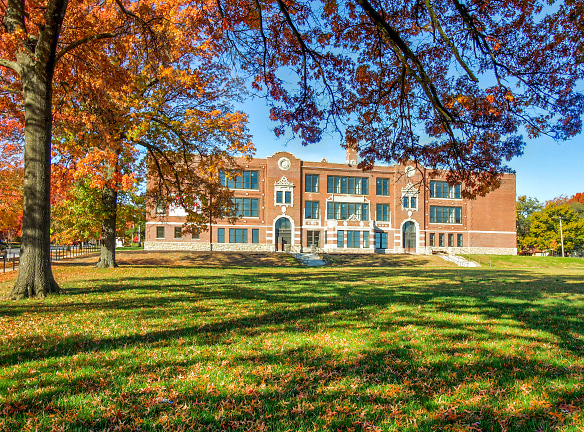 Blenheim School Apartments - Kansas City, MO