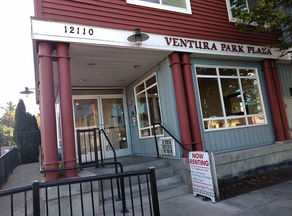 Ventura Park Plaza Apartments - Portland, OR