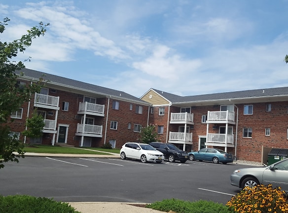 Bayview Court Apartments - Somers Point, NJ