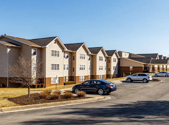 Blue Ridge Village Apartments - Roanoke, VA