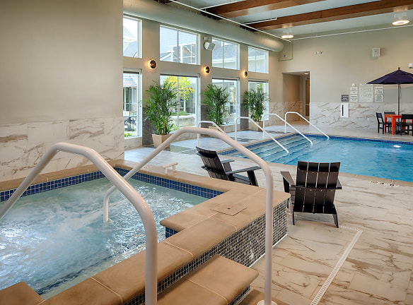 The Triple Crown Residences At Canterbury - Shakopee, MN