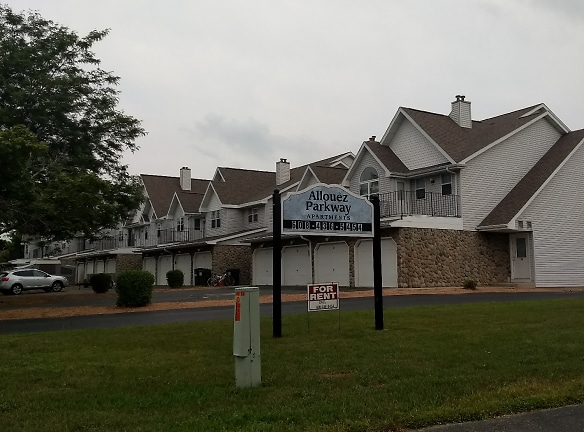 Allouez Parkway Apartments - Green Bay, WI