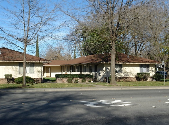 656 East Ave - Chico, CA