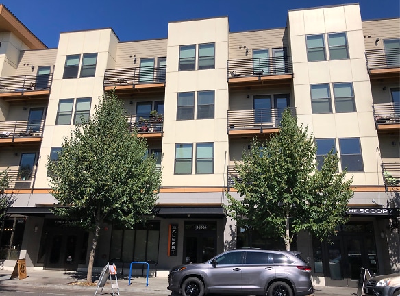 The Albert Apartments - Portland, OR