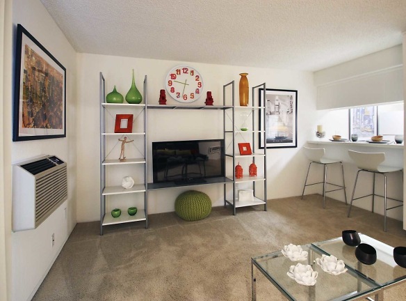 Tribeca Apartments - Fullerton, CA