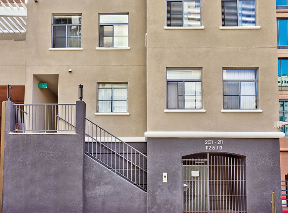 Koll Center Apartments - San Diego, CA