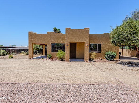 11618 N 86th St - Scottsdale, AZ