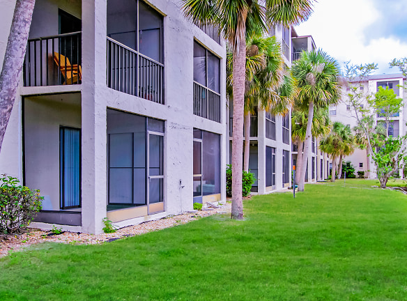 Bayshore Apartments - Bradenton, FL