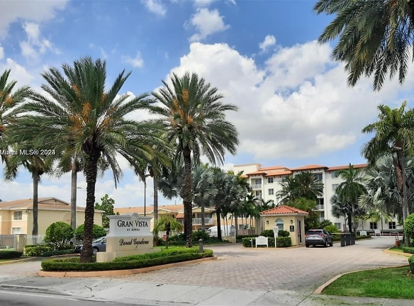 4550 NW 79th Ave #2D - Doral, FL