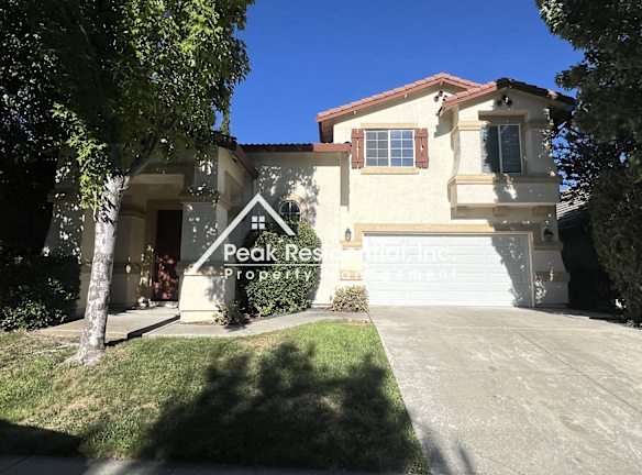 12 Carver Ct - Sacramento, CA