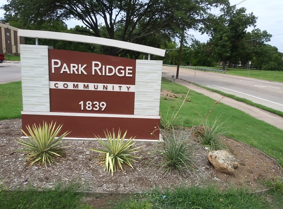 Park Ridge Community Apartments - Garland, TX