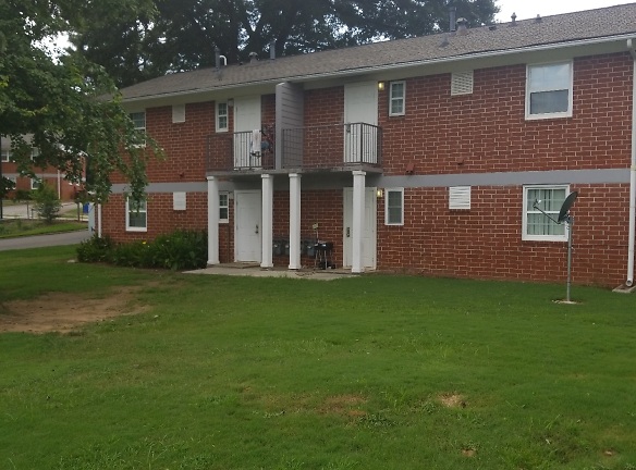 Trestetree Village Apartments - Atlanta, GA