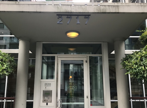 Klee Lofts & Suites Apartments - Seattle, WA