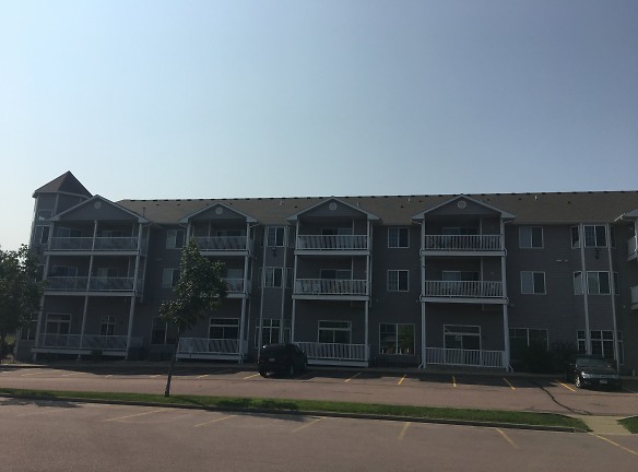 Royal Oak Apartments - Sioux Falls, SD