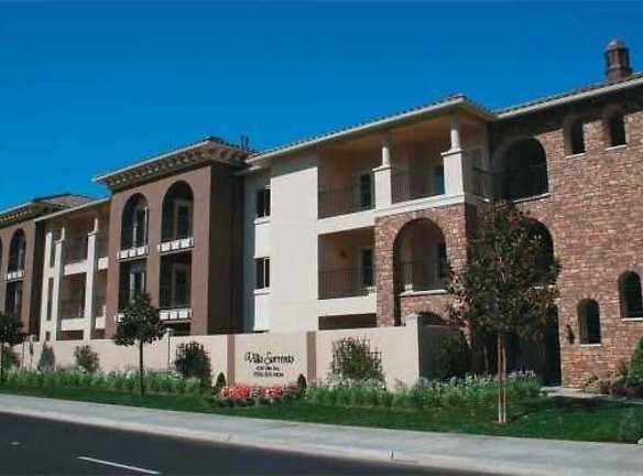 Villa Sorrento - Clovis, CA