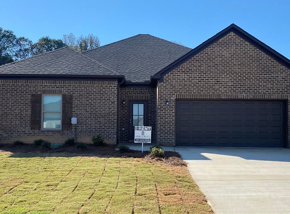 153 County Rd 1019 - Thorsby, AL