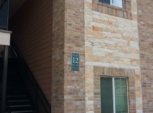 Villa Regale Apartments - Mc Allen, TX