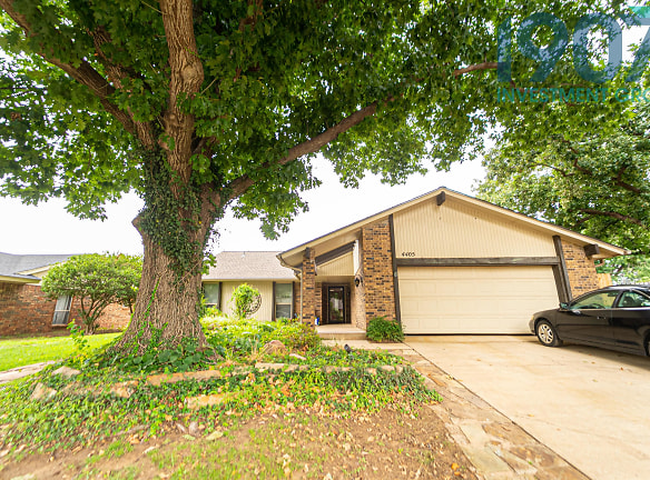 4405 Manchester Ct - Norman, OK