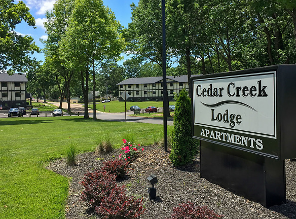 Cedar Creek Lodge - Saint Louis, MO