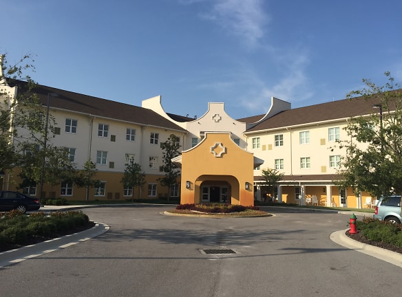 Trinity Independent Living Facility-Swimming Pool Apartments - New Port Richey, FL