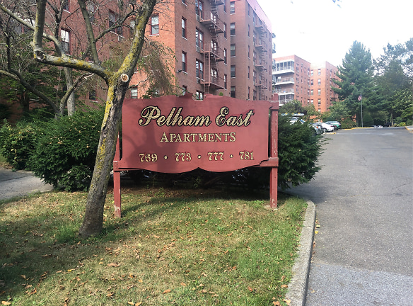 Pelham East Apartments - New Rochelle, NY