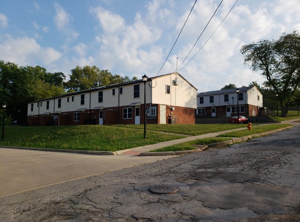 Brier Hill Annex Apartments - Youngstown, OH