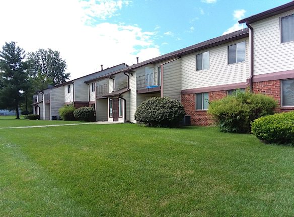 Elgin Manor Apartments Muncie Indiana