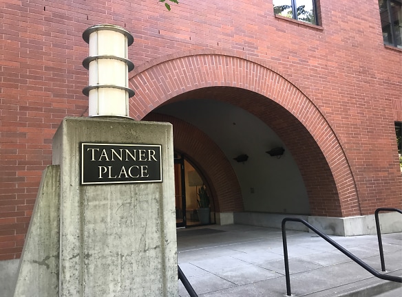 Tanner Place Apartments - Portland, OR