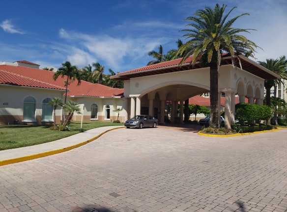 THE CARLISLE PALM BEACH SENIOR LIFESTYLE Apartments - Lantana, FL
