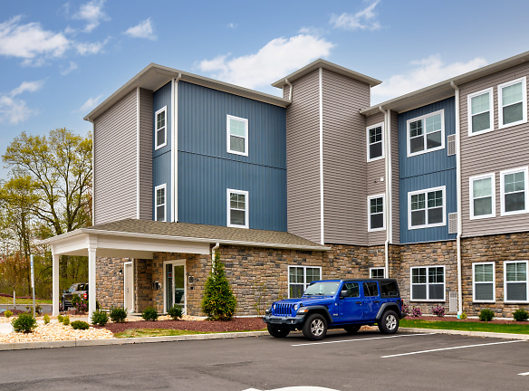 Lofts At Sand Springs Apartments - Drums, PA