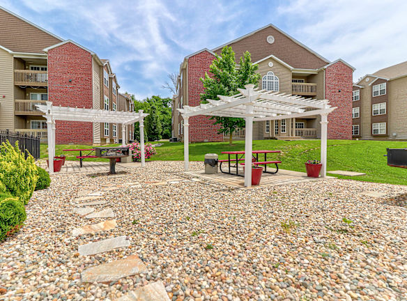 Carbondale Apartment Rentals