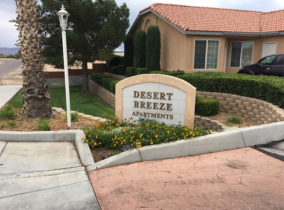 Desert Breeze Apartments - Hesperia, CA