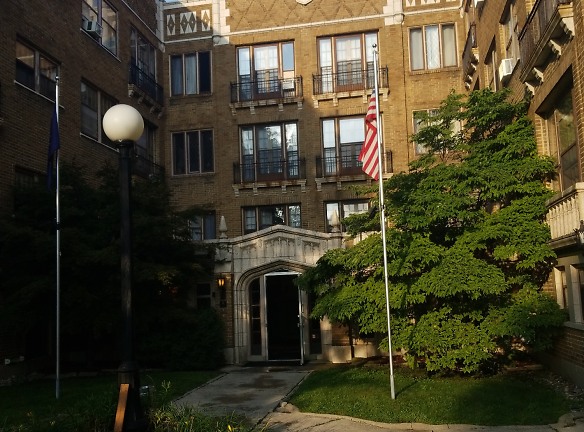 Sheridan Court Apartments - Fort Wayne, IN