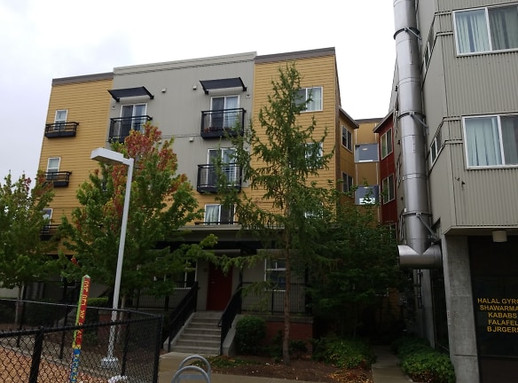 Rainier Vista (Seattle Housing Authority Project) Apartments - Seattle, WA