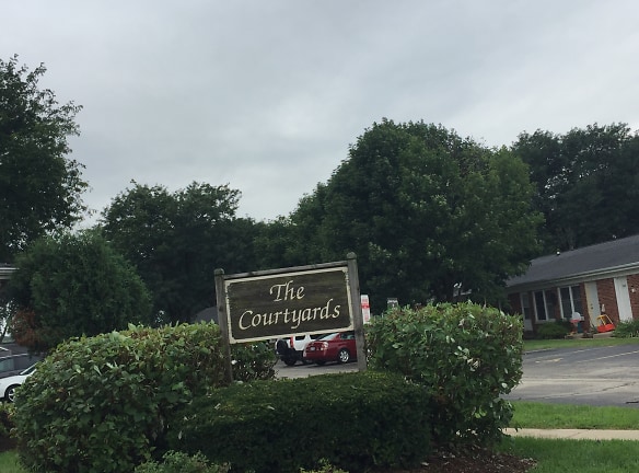 Courtyard Apartments - Belvidere, IL