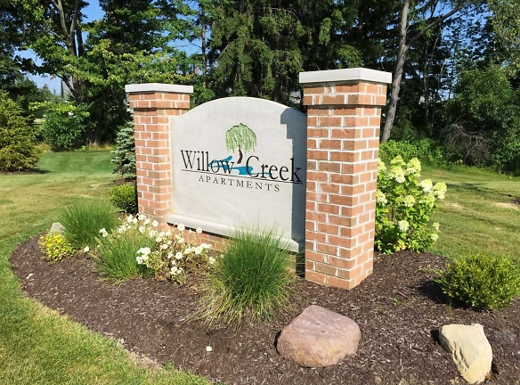 Willow Creek Apartments - Wadsworth, OH
