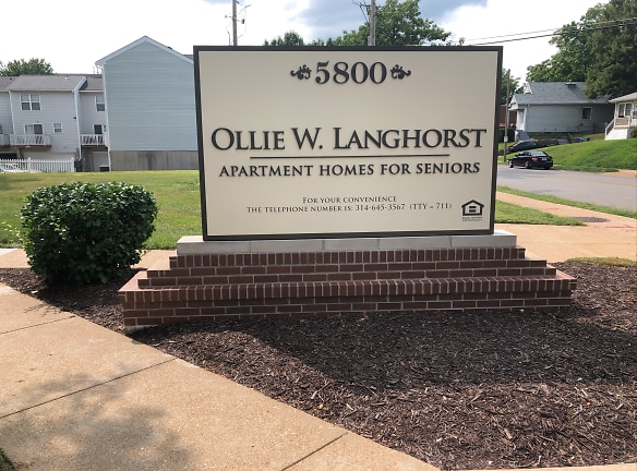 Ollie Langhorst Apartments - Saint Louis, MO