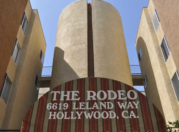 Rodeo Apartments - Los Angeles, CA