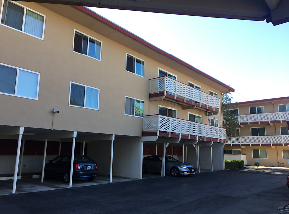 Shoreline VIllage Apartments - Mountain View, CA