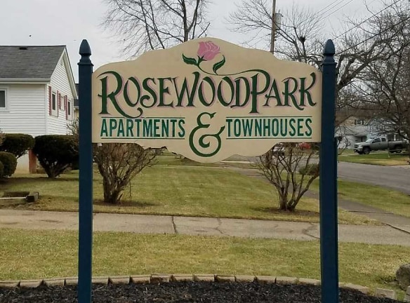 Rosewood Park Apartments - Elyria, OH
