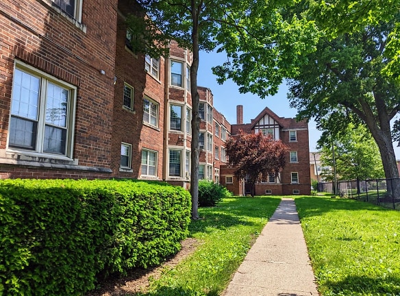 3541 N Meridian St unit 308 - Indianapolis, IN