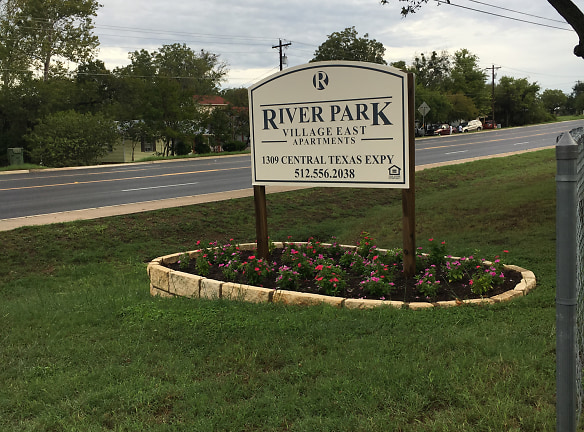 River Park Village East Apartments - Lampasas, TX